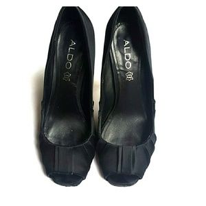 Aldo black Satin peep toe pums/shoes Size-8  uk38
